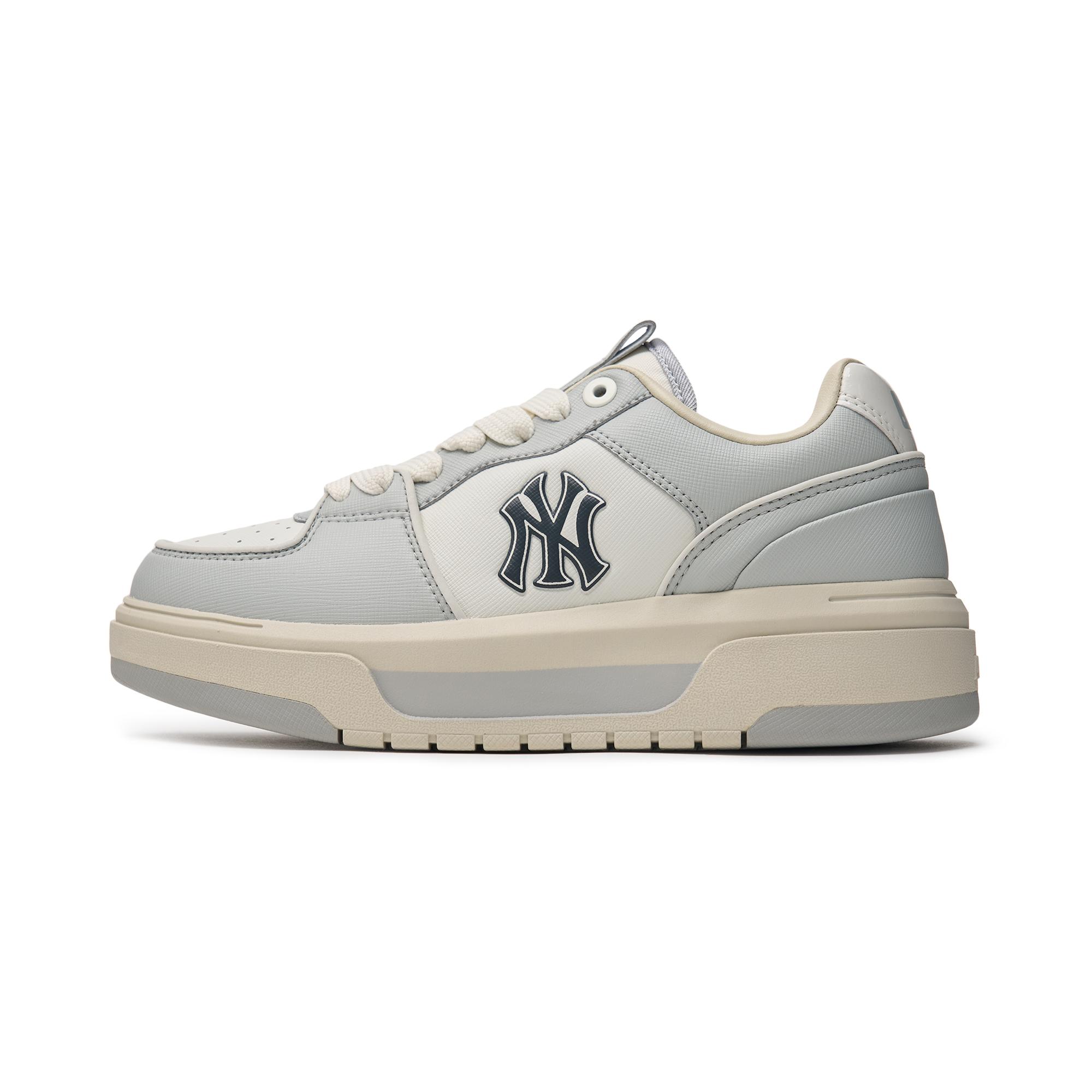 CHUNKY LINER SL SAFFIANO NEW YORK YANKEES (3ASXCLS4N-50GRS