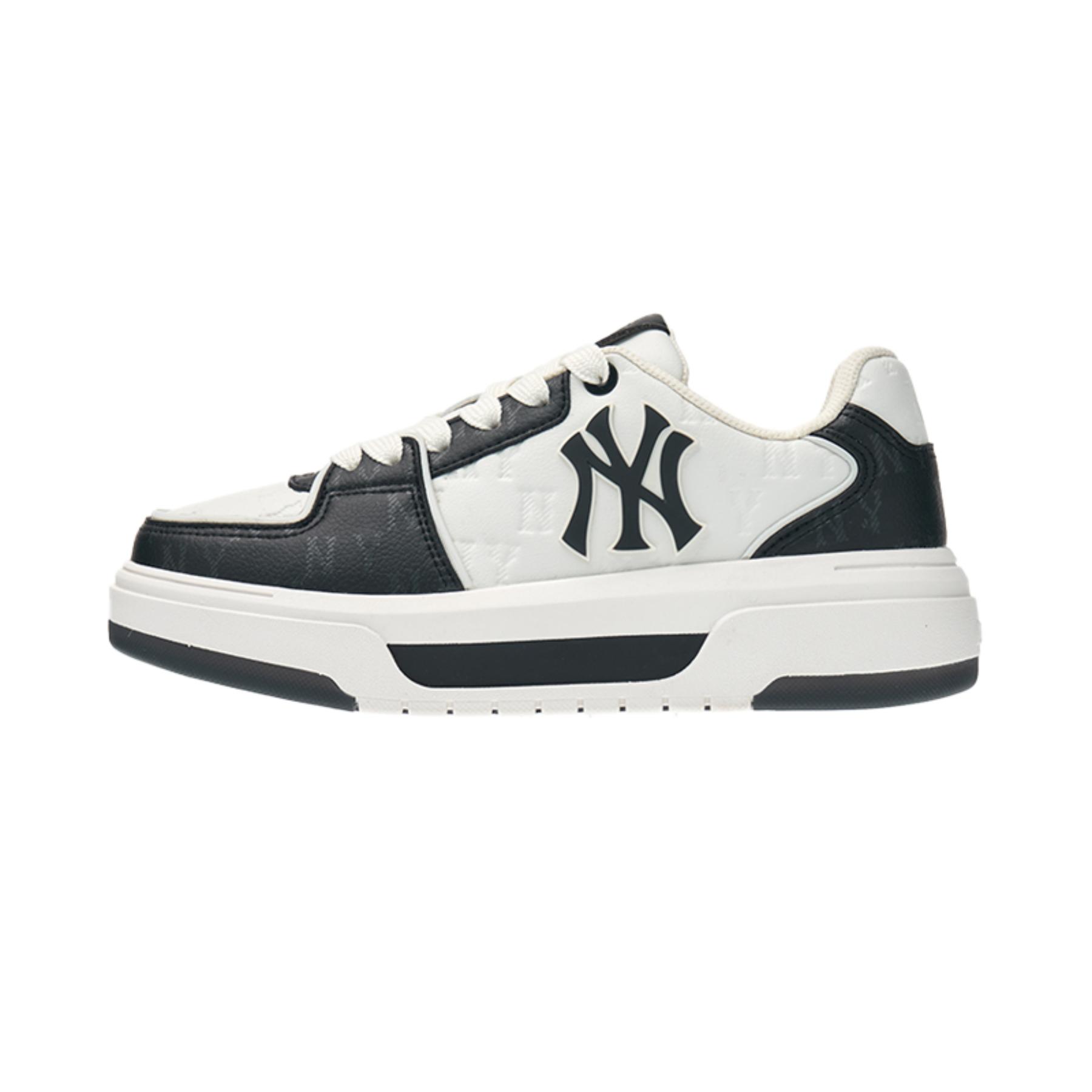 CHUNKY LINER EMBO MONOGRAM NEW YORK YANKEES (3ASXM075N-50BKS