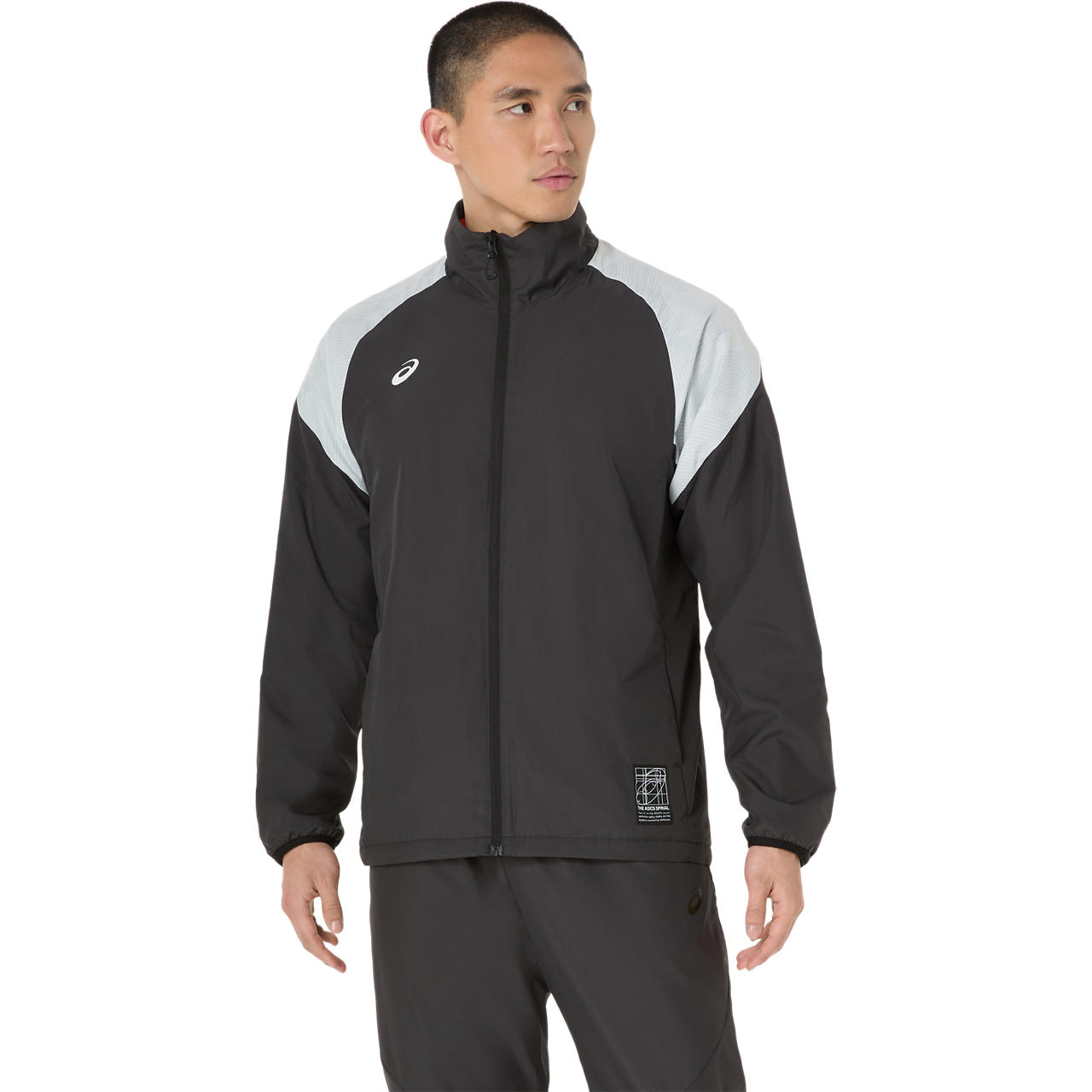 新品　TECH DETACHABLE WINDBREAKER JACKET New TECH DETACHABLE WINDBREAKER JACKET