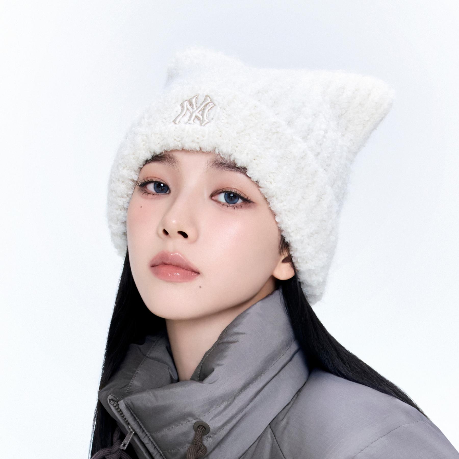 MLB KOREA Plush Miyaong Beanie ネコ耳 MLB 貓耳冷帽紐約洋基隊MLB PLUSH MEOWING BEANIE (3ABNB1156-50CRS