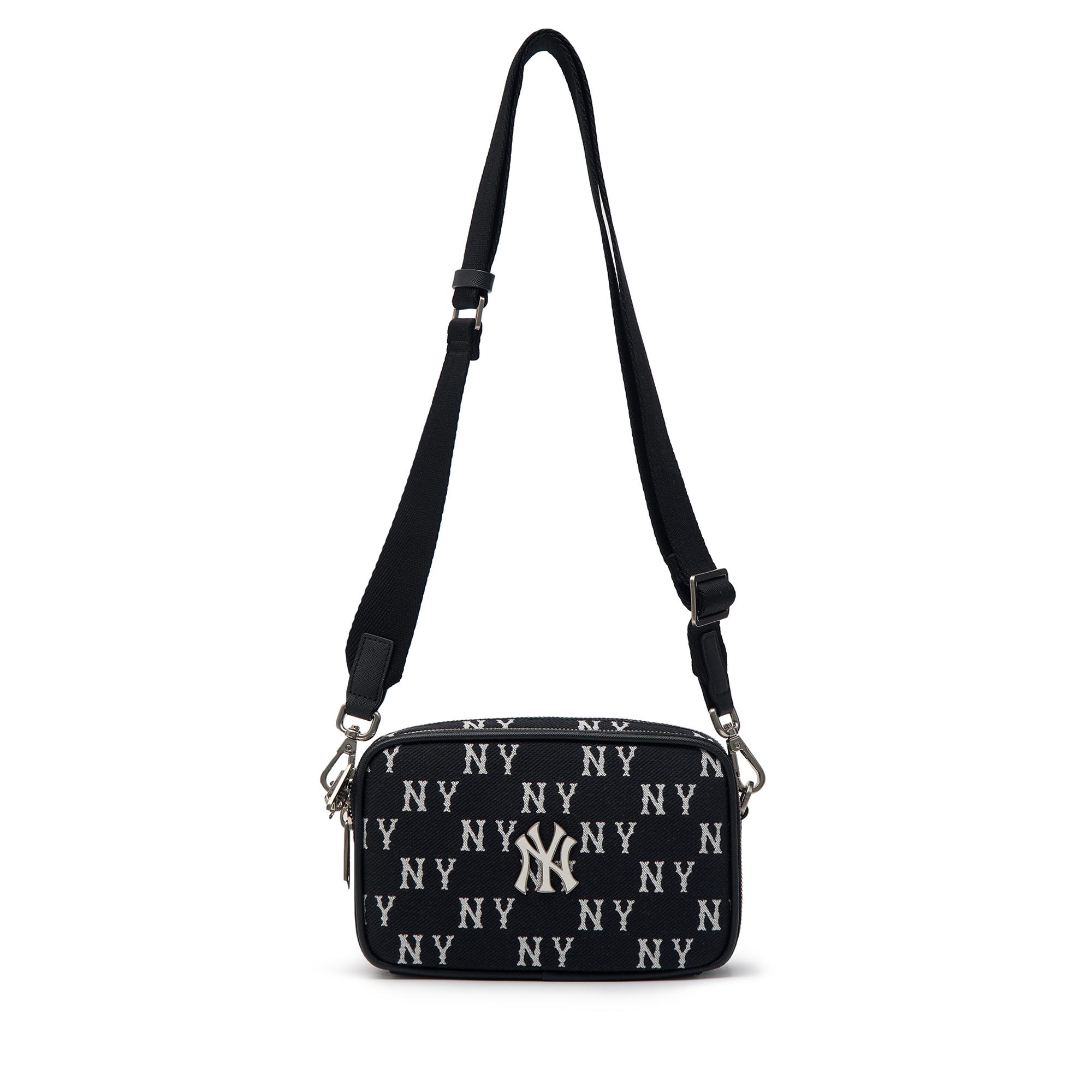 CLASSIC MONOGRAM JACQUARD MINI CROSS BAG NEW YORK YANKEES