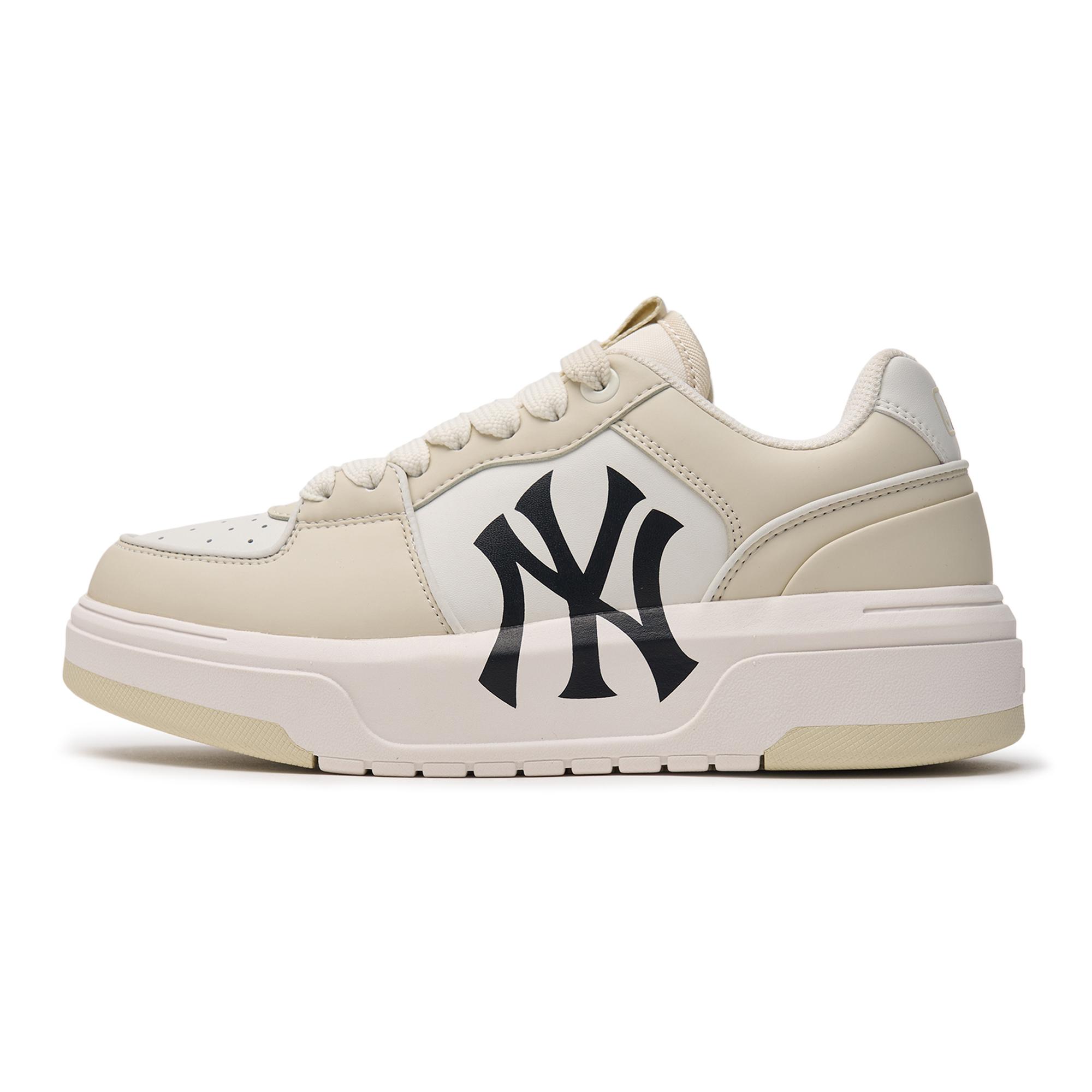 【MLB】 男女共用 Chunky Liner Basic SL /追跡付 MLB Chunky Liner Basic New York Yankees Fashion Sneakers