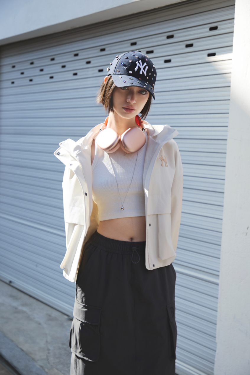 ジャケット MLB Women's Gopcore Basic 2L Windbreaker NY MgCream 3FWJB015 WOMEN'S GORPCORE BASIC 2L WINDBREAKER NEW YORK YANKEES