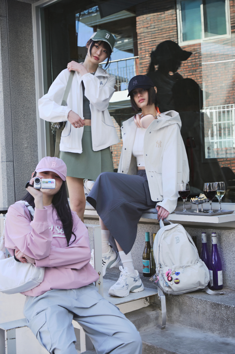 MLB korea■新作*WOMEN'S GORPCORE SHIRRING WINDBREAKER Windbreakers - MLB KOREA