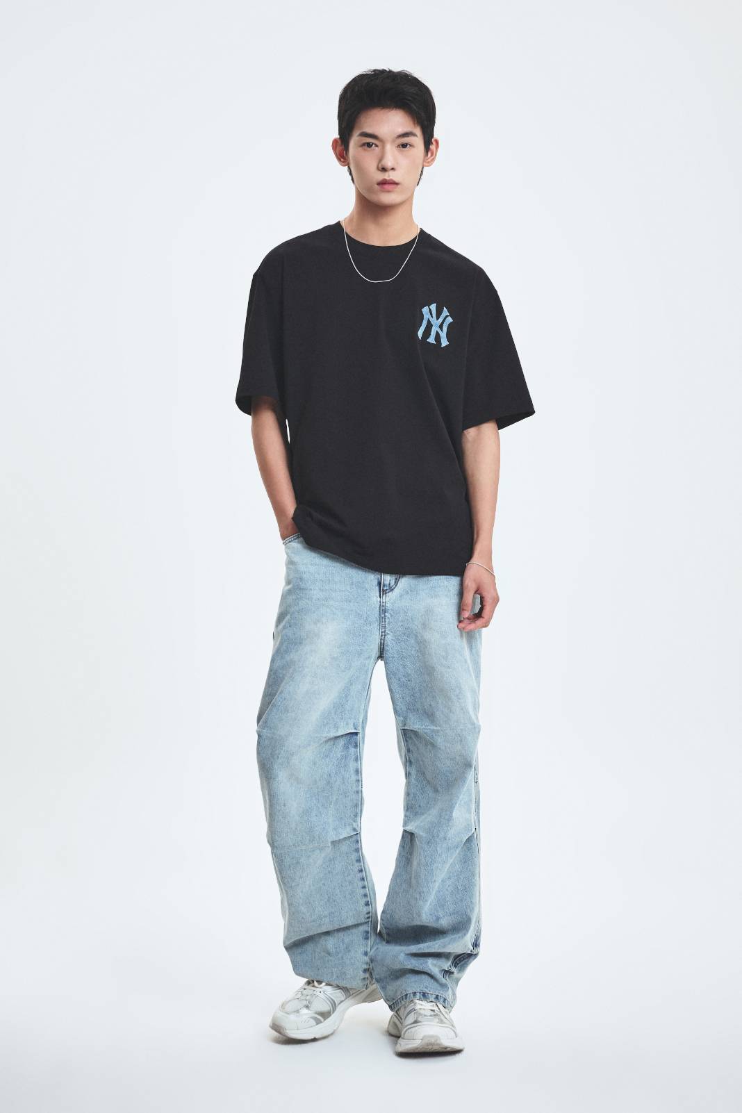DENIMLIKE MONOGRAM BIG LUX OVER FIT T-SHIRTS NEW YORK