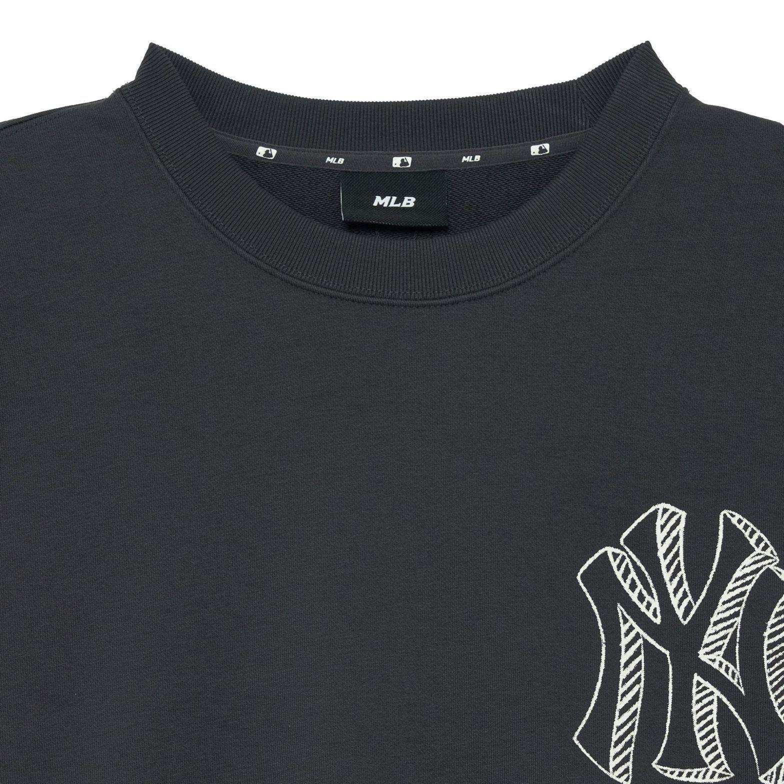 MLB Korea - Illusion Mega Overfit Short Sleeve T-Shirt White / L