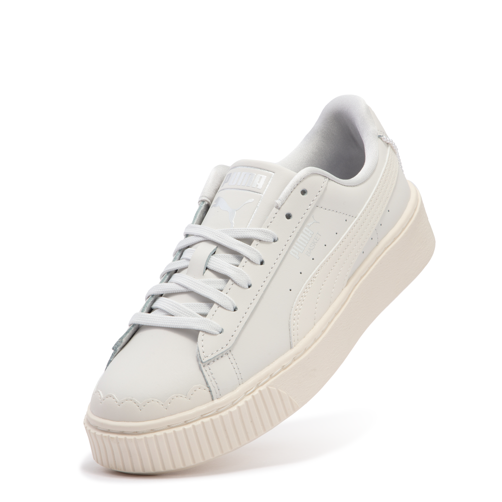 CLASSICS Shoes BASKET PUMA