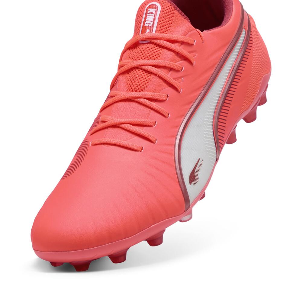 KING | Football | PUMA