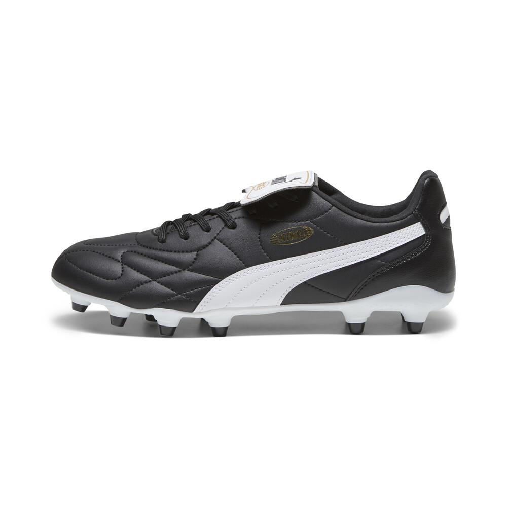 KING | Football | PUMA