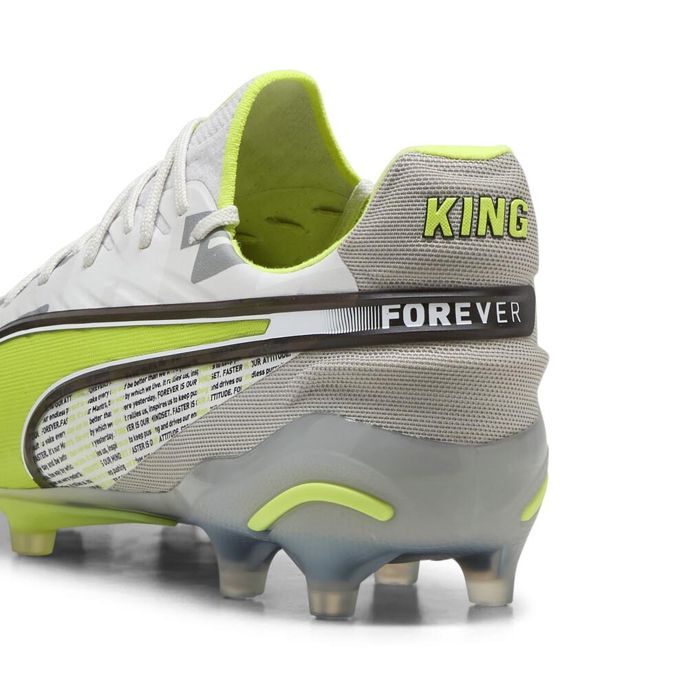 KING | Football | PUMA