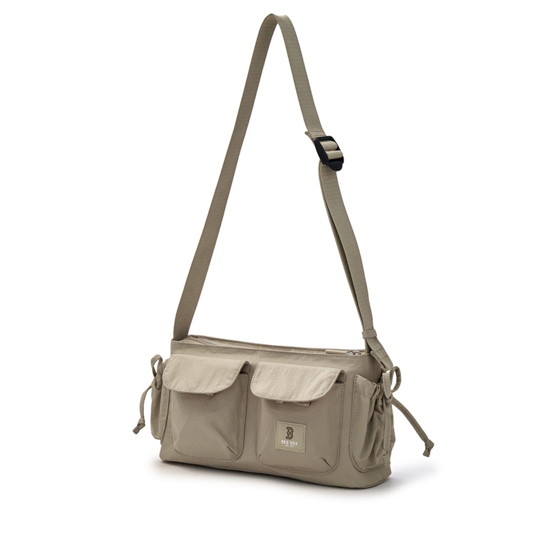 [MLB] Dia Monogram Sportive Cross Bag ★すぐ品切れ★ CROSS BAG - MLB KOREA
