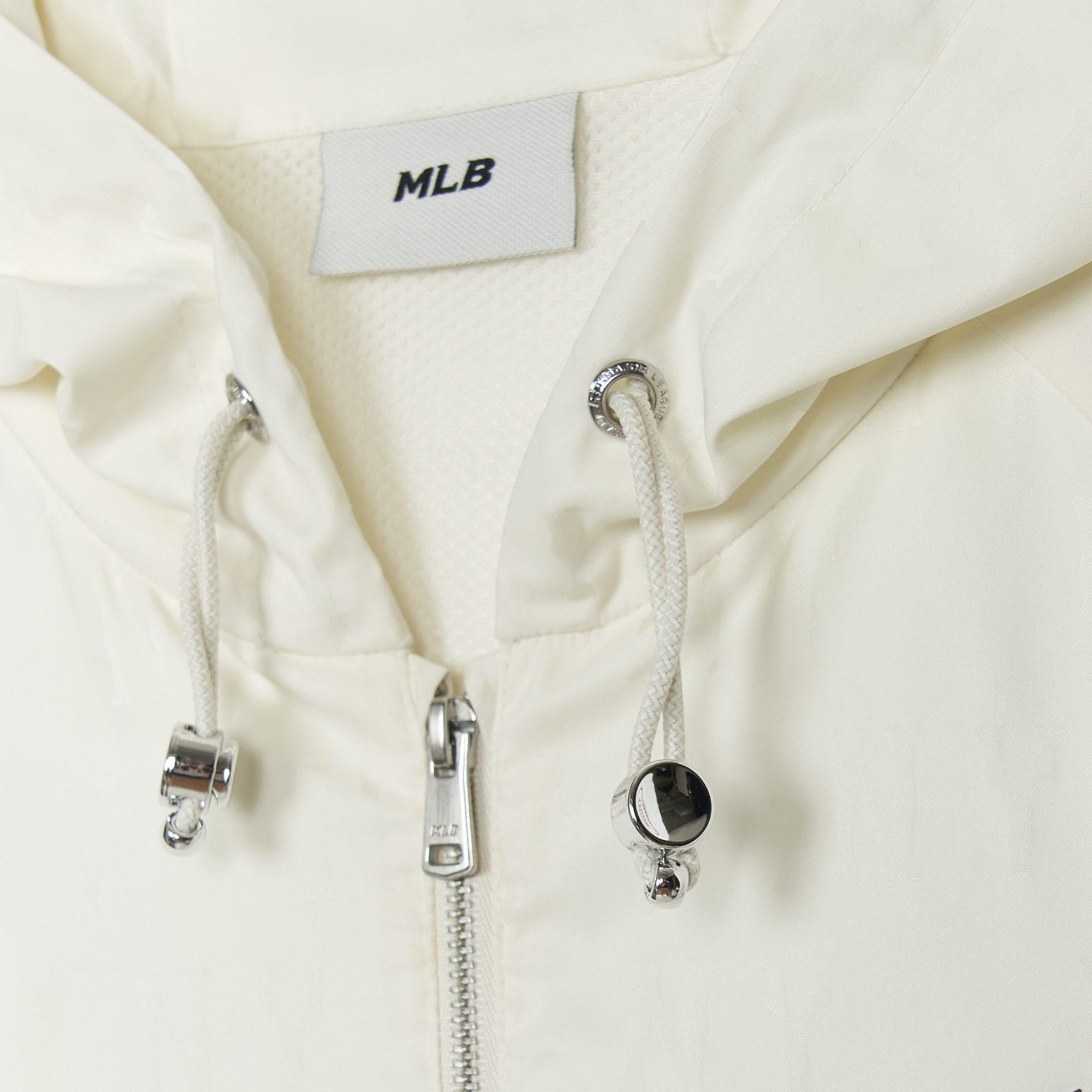 MLB 外套 OUTER MLB 外套 OUTER