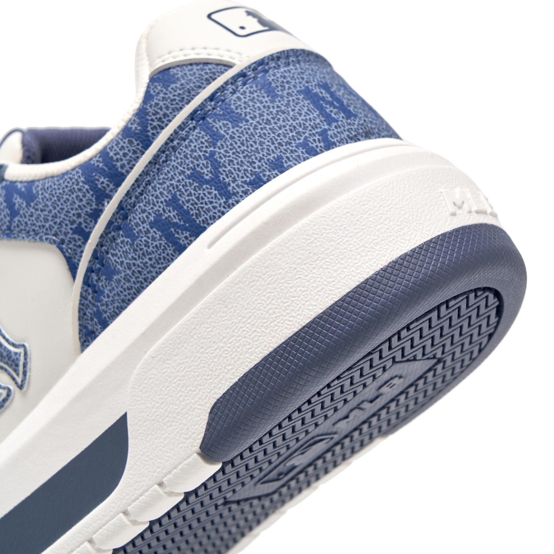 MLB 波鞋CHUNKY LINER