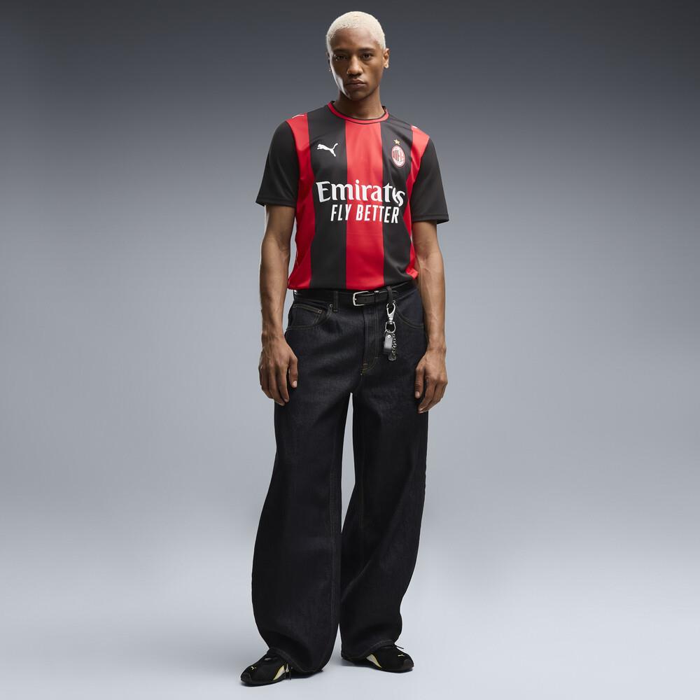 Football Apparel | PUMA