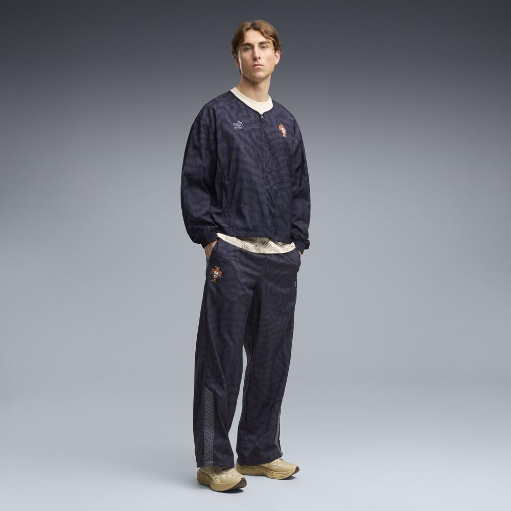 Football Apparel | PUMA