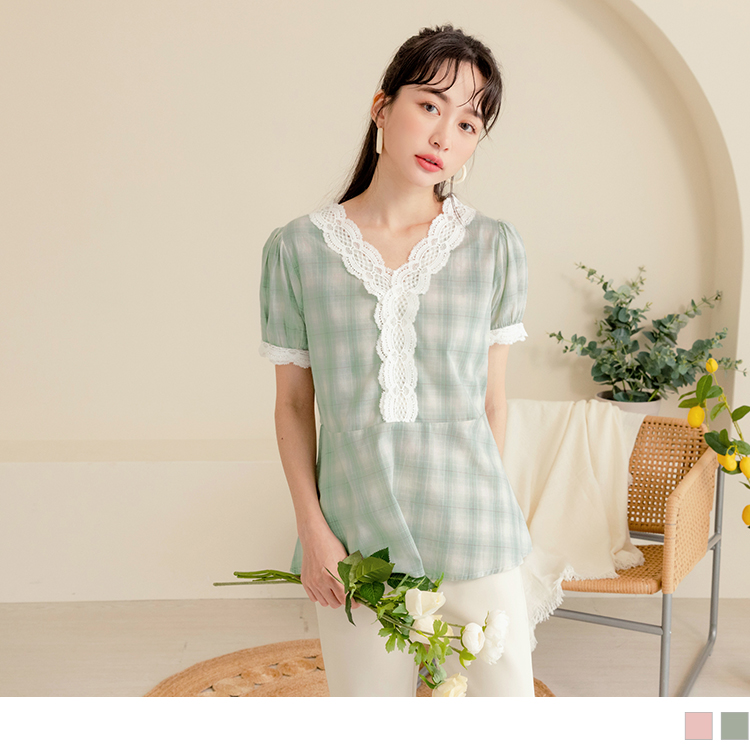 OB 小V臉．V領蕾絲拼接印花A字收腰上衣 OBAB17287