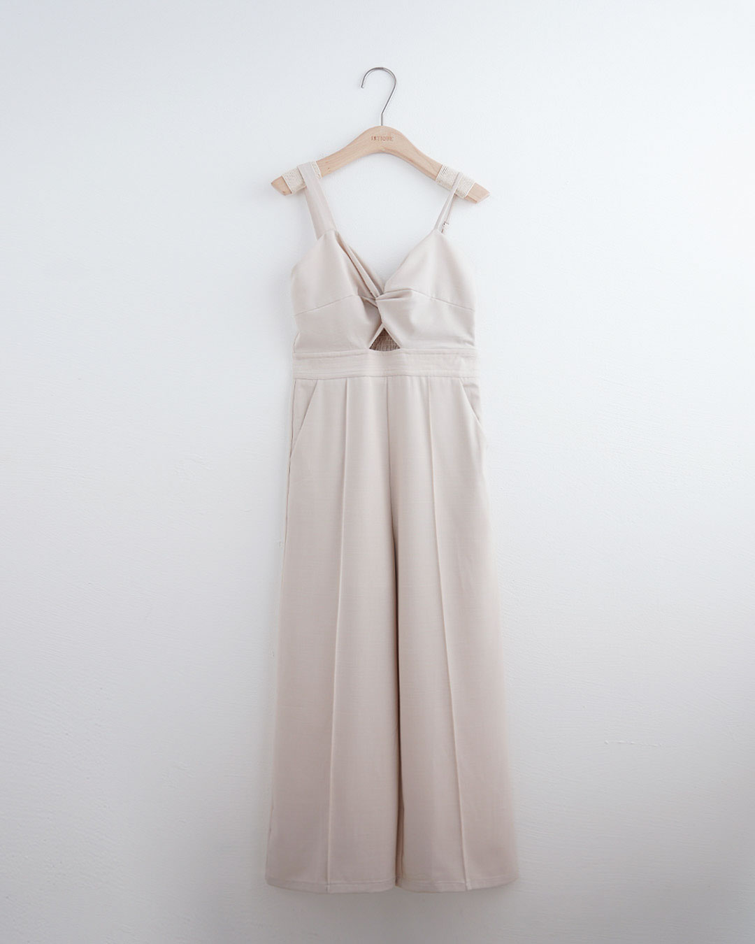 Crossover Strappy Knotted Jumpsuit_0