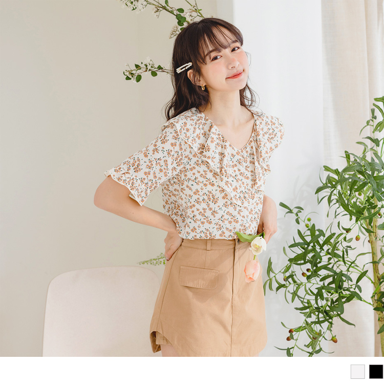 OB 小V臉．雪紡V領碎花荷葉造型上衣 OBAB18269 SS23