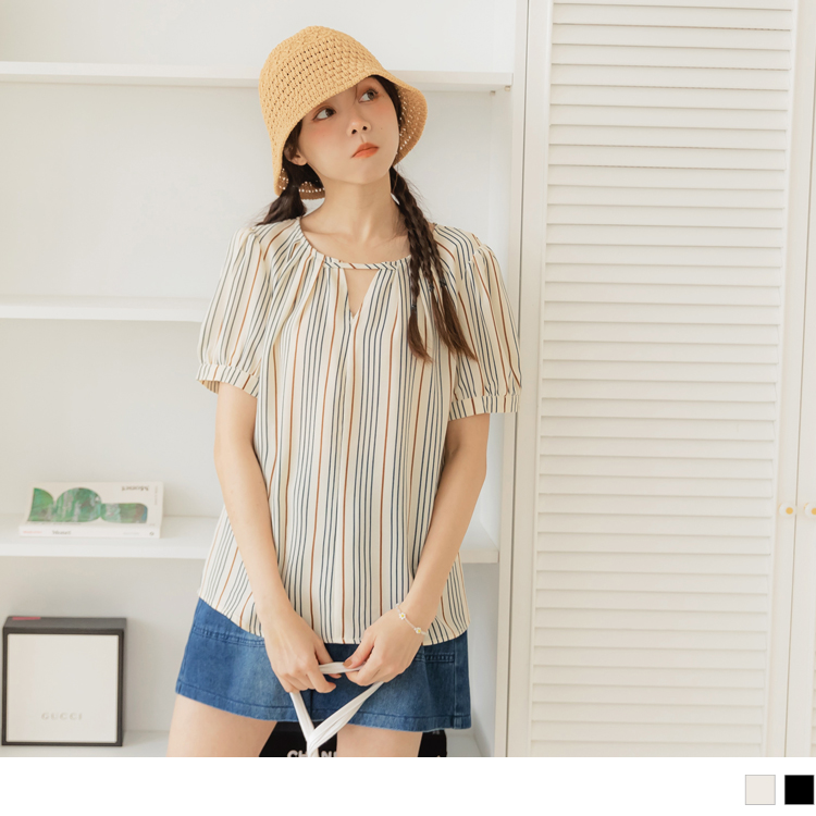 OB 質感細條紋小V領拋袖上衣 OBAB18306 SS23