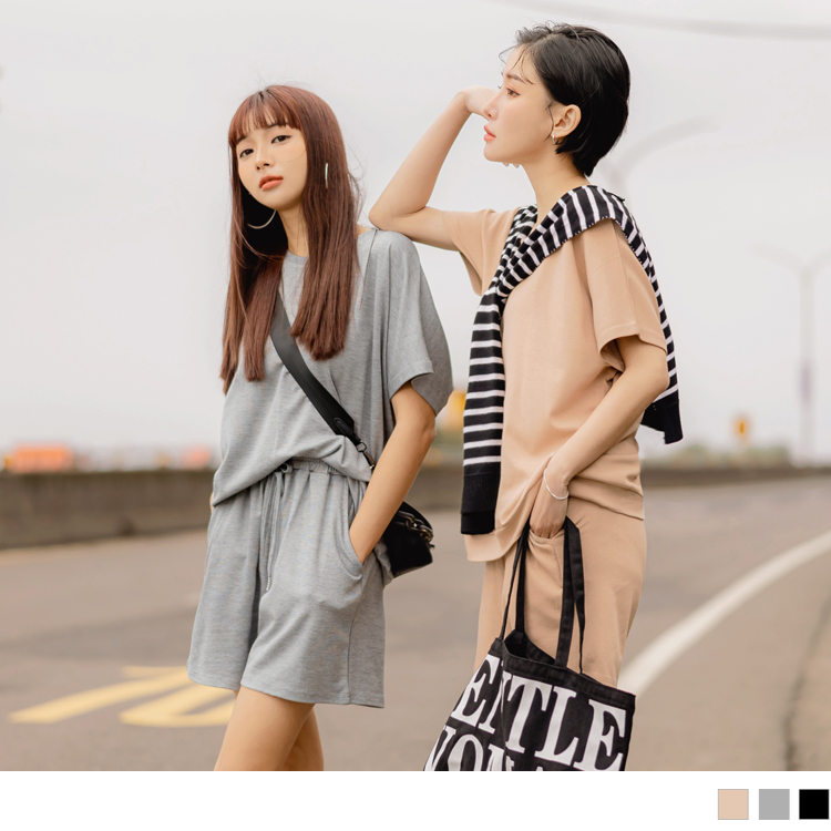 OB 舒適彈力素色短袖寬版上衣 OBAB18420 SS23