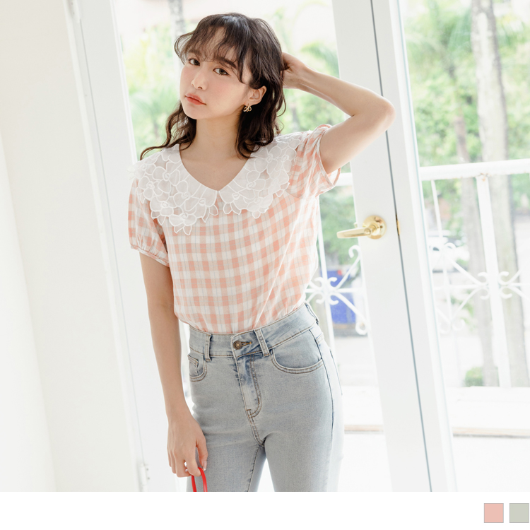 OB 蕾絲花朵娃娃領泡泡袖格紋上衣 OBAB18496 SS23