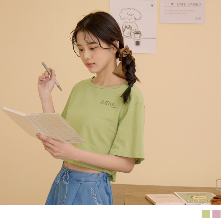 OB 咖啡廳家族．GaBi店長刺繡後綁帶短版TEE OBIG0015 SS23