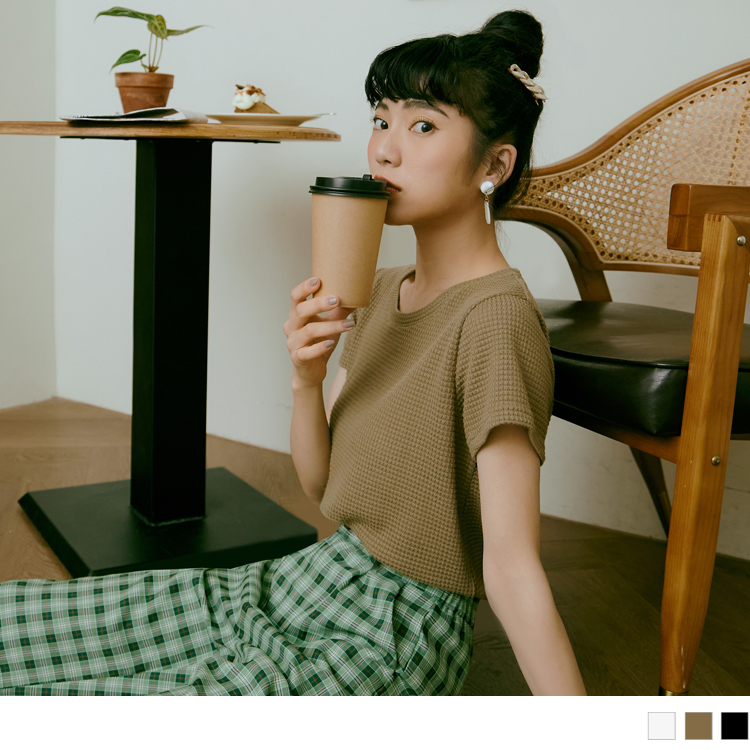 OB 立體鬆餅格彈力圓領上衣 OBAB18603 SS23