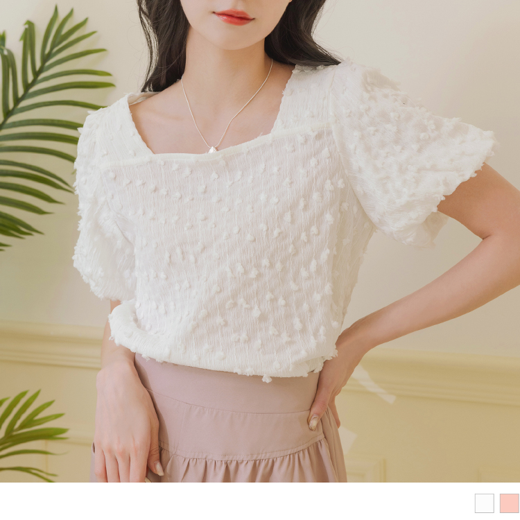 OB 小V臉．方領立體布紋拋袖上衣 OBAB18791 SS23