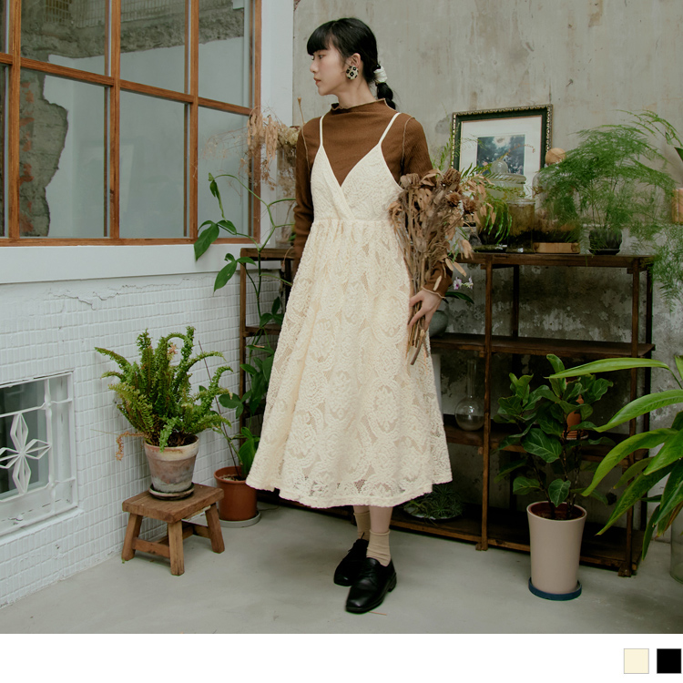 OB 質感雕花鏤空蕾絲可調節細肩帶連身裙 OBDA9901 FW23
