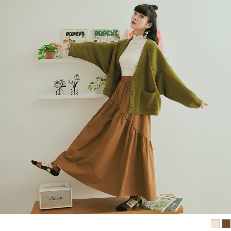 OB 日系抓皺弧形剪裁後鬆緊腰長裙 OBCA2867 FW23