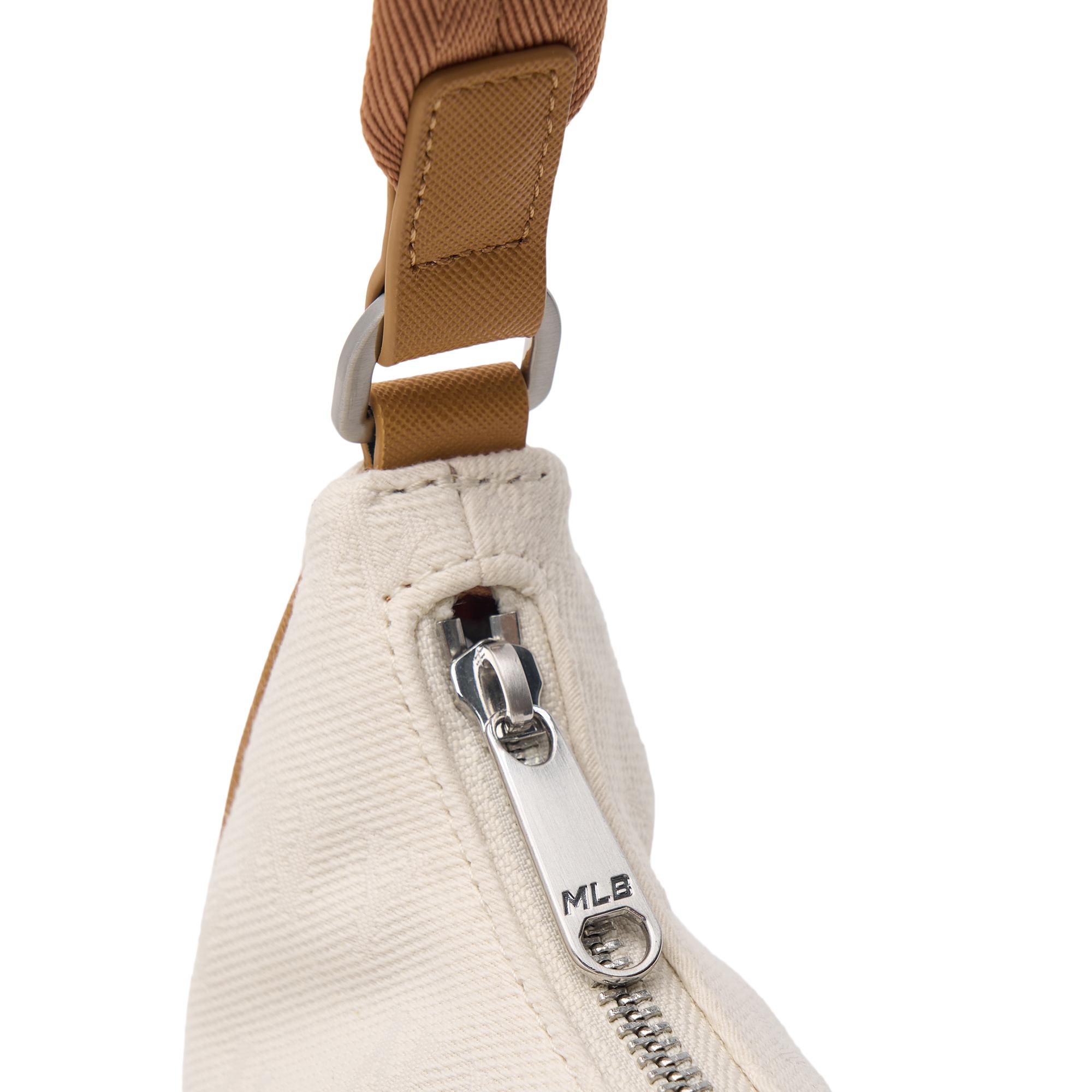 ★MLB Korea★ Big Classic Monogram Jacquard Large Hobo Bag B MLB Big Classic Monogram Jacquard Large Hobo Bag BNWT