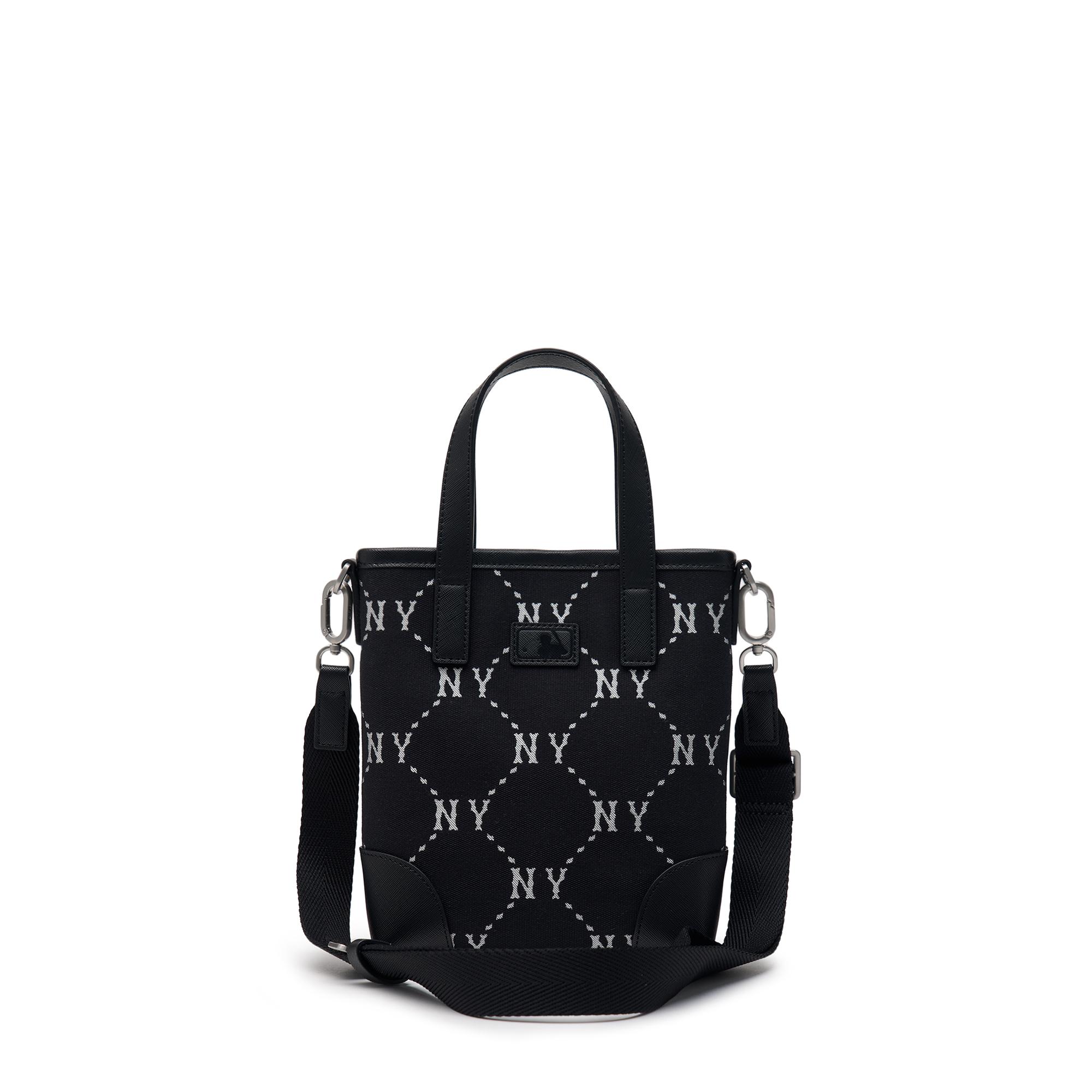 DIA MONOGRAM JACQUARD MINI CROSS BAG NEW YORK YANKEES