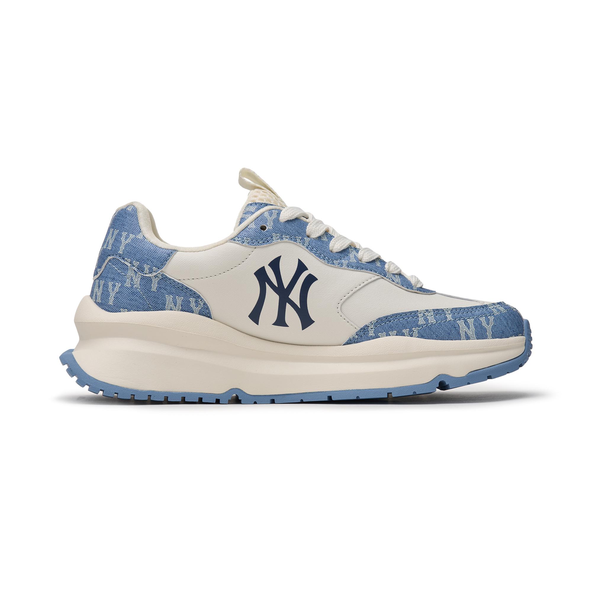 CHUNKY RUNNER DENIM MONOGRAM NEW YORK YANKEES (3ARNCRD4N