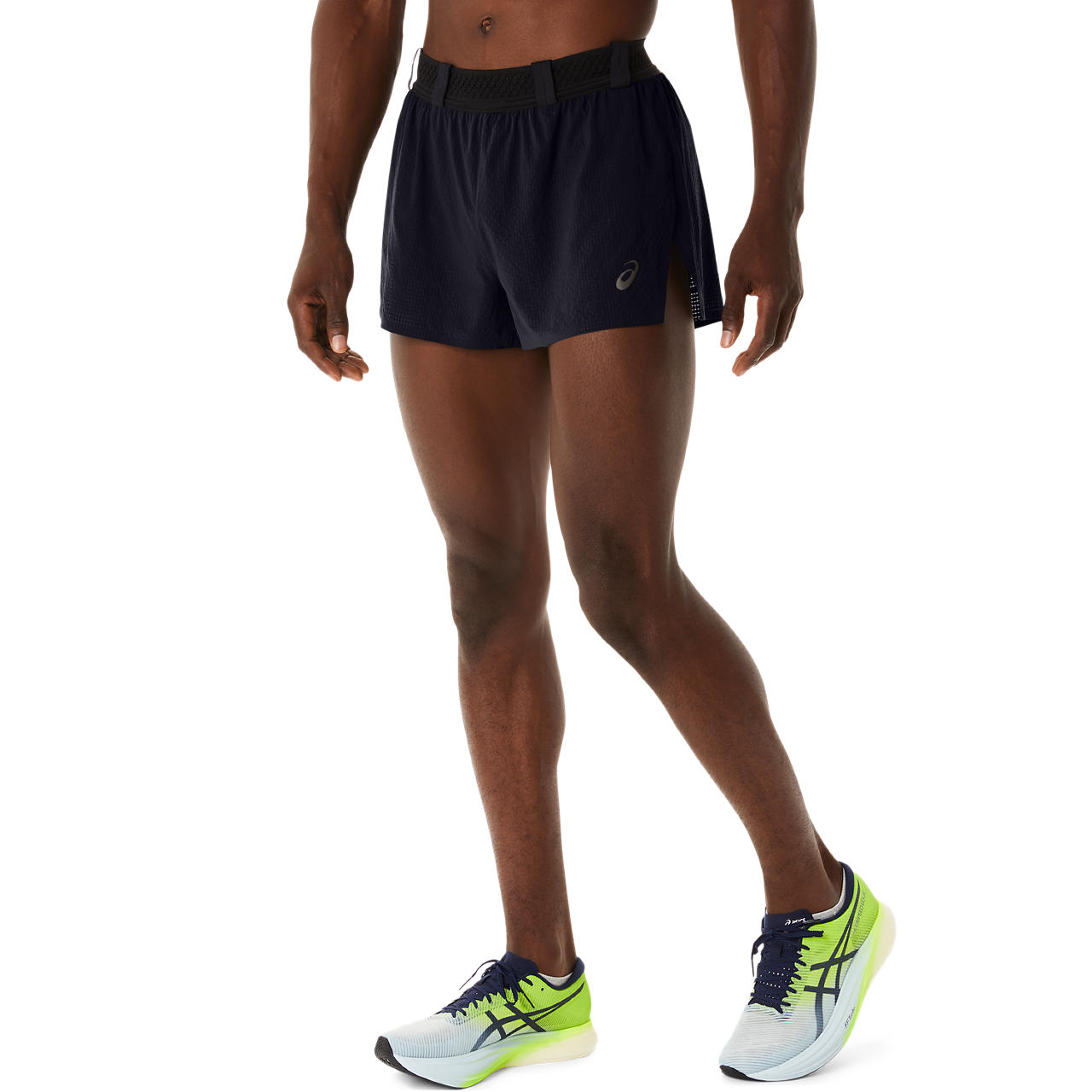 ON ランニングウェア　activeshorts オンラインストア | 全アクティビティ対応の超軽量ジム用ウェア