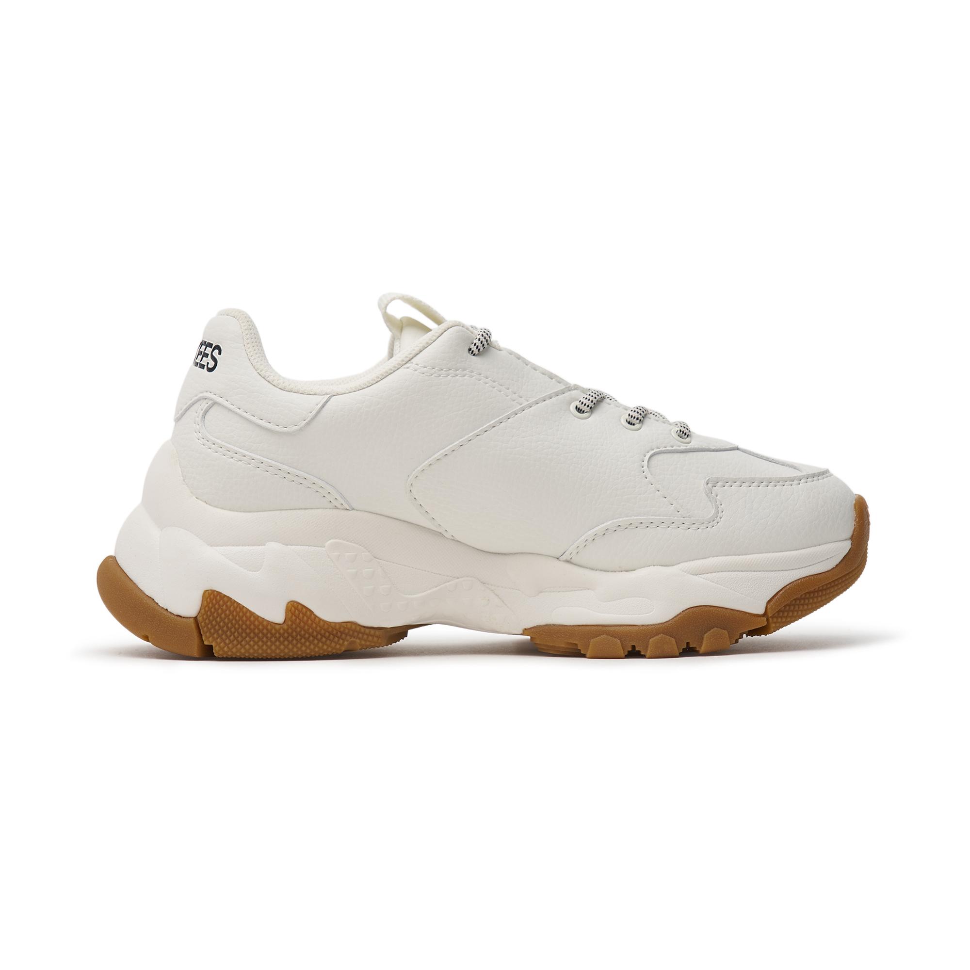 ★韓国の人気★【MLB】★BIGBALL CHUNKY EMB.O★スニーカー★ ☆韓国の人気☆【MLB】☆BIGBALL CHUNKY EMB.O☆スニーカー