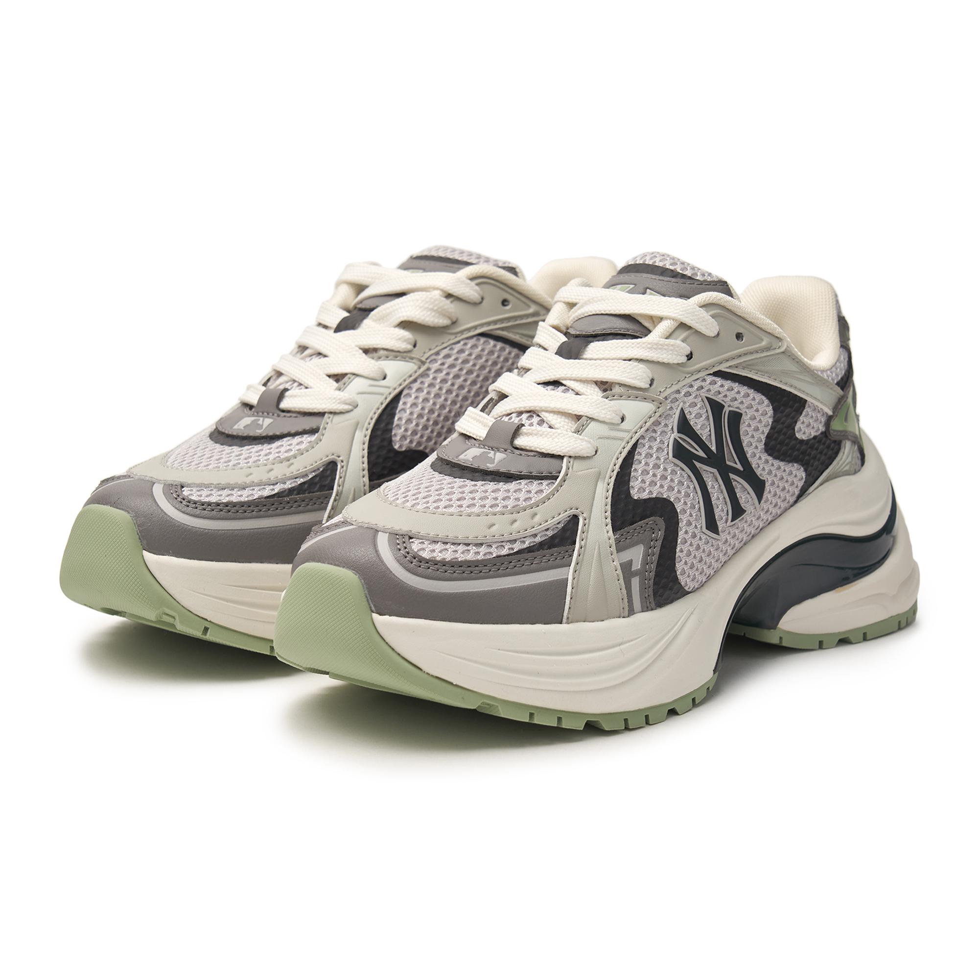 MLB■Curve Runner ■送料込 BOYNEXTDOOR 着用/CURVE RUNNER 厚底スニーカー/ユニセックス