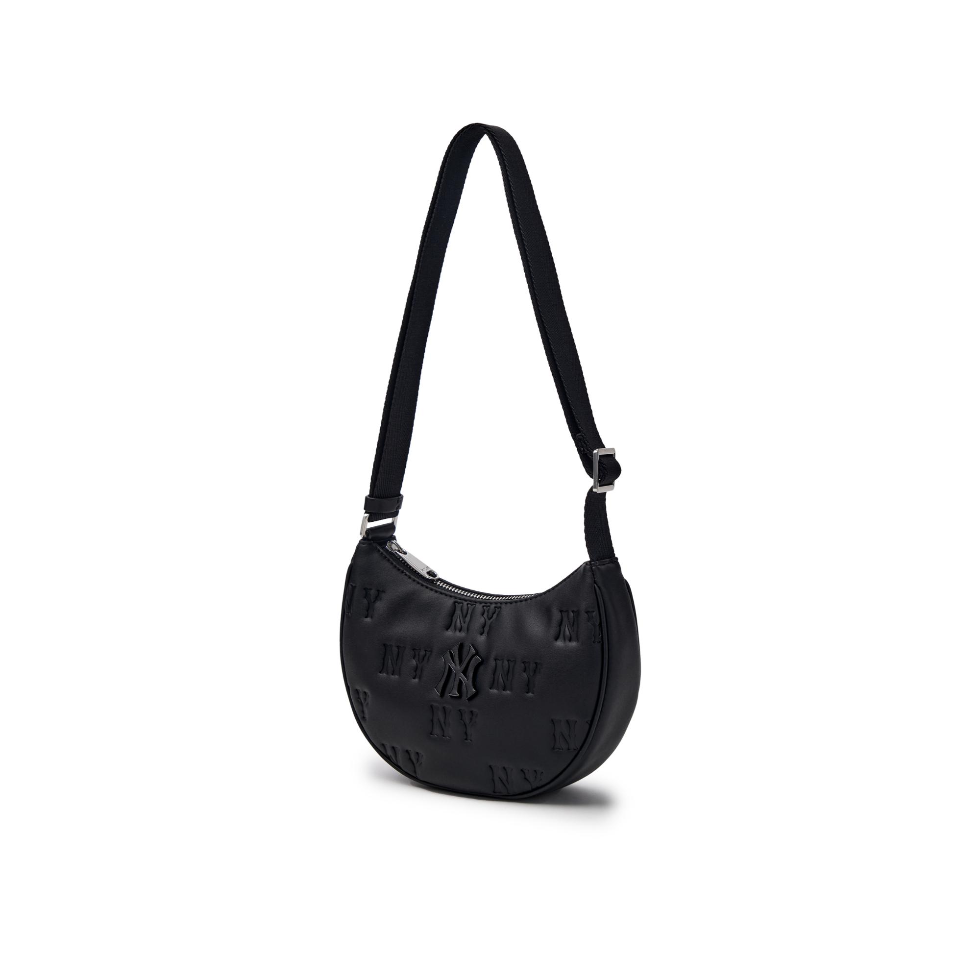 MLB■Classical Monogram New Embossed Cross Bag■送料込 MLB Classic Monogram New Embossed Hobo Bag NY (Black