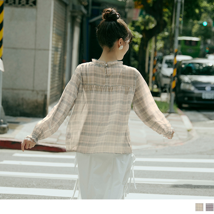 OB 日系透肌格紋荷葉立領後扣上衣 OBAB19690 FW24