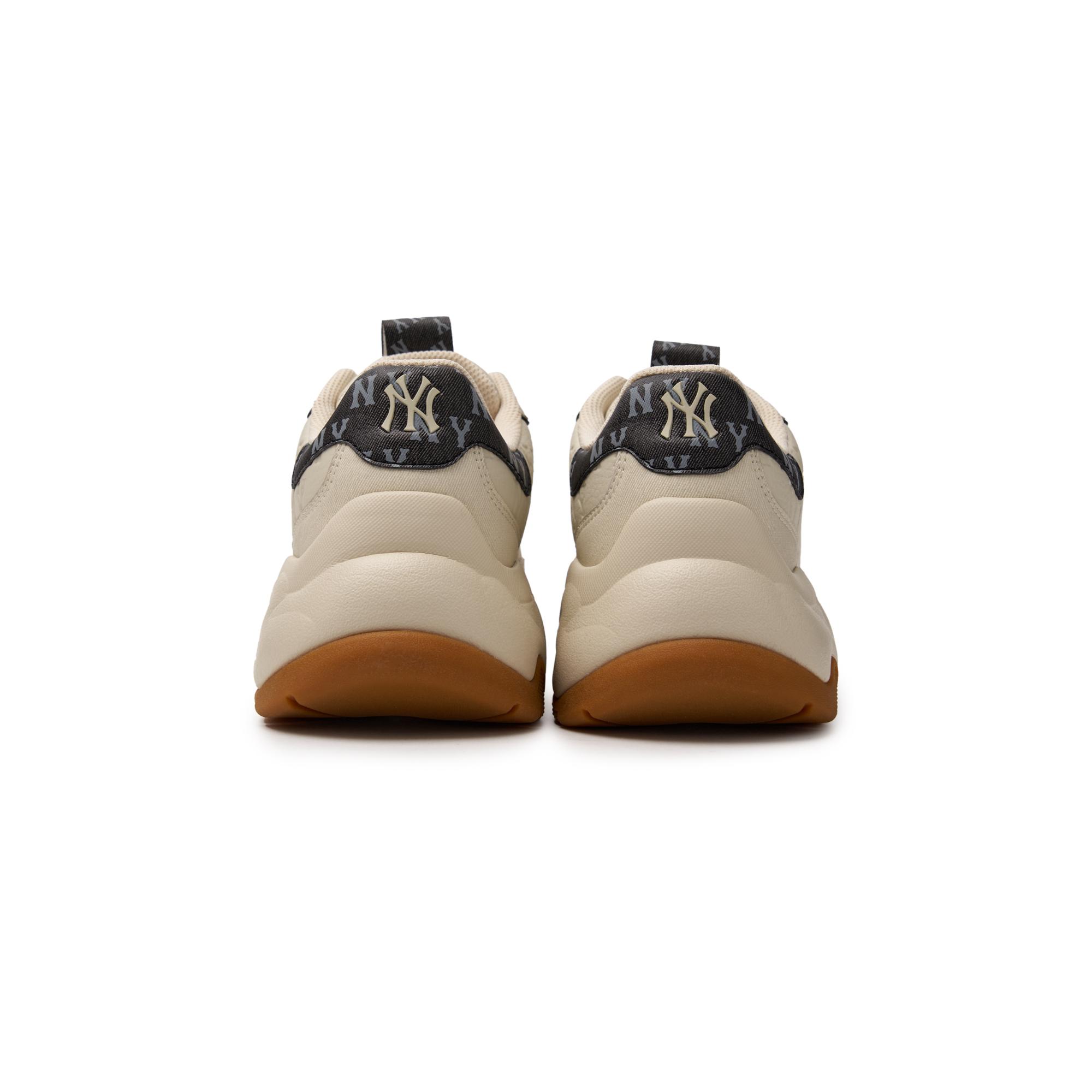 BIGBALL CHUNKY EMBO MONOGRAM NEW YORK YANKEES (3ASHBEM4N