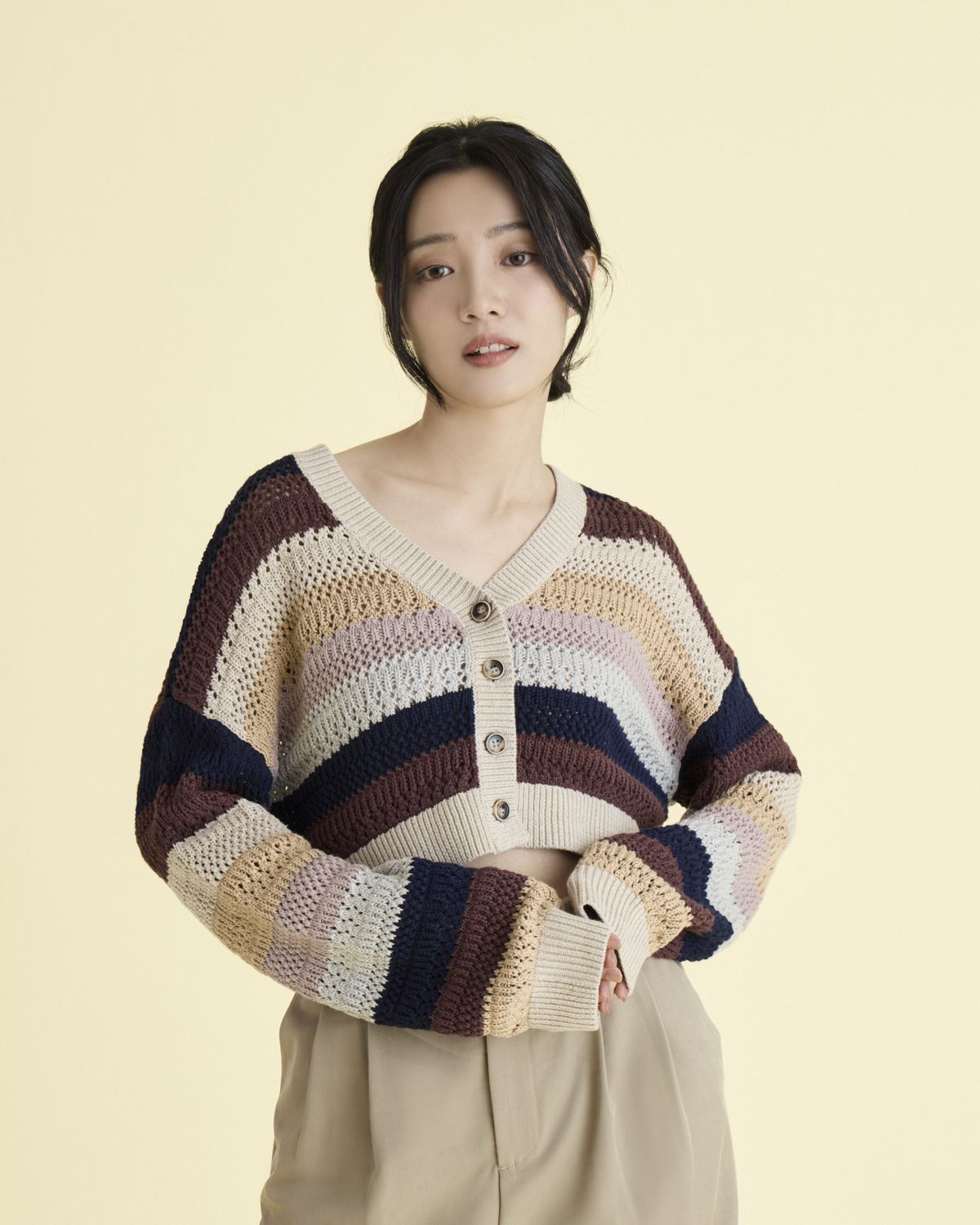 Color Stripe Knitted Cardigan_0
