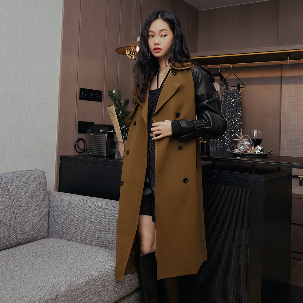 OB 皮革拼接長版風衣外套 OBEA3773 FW24