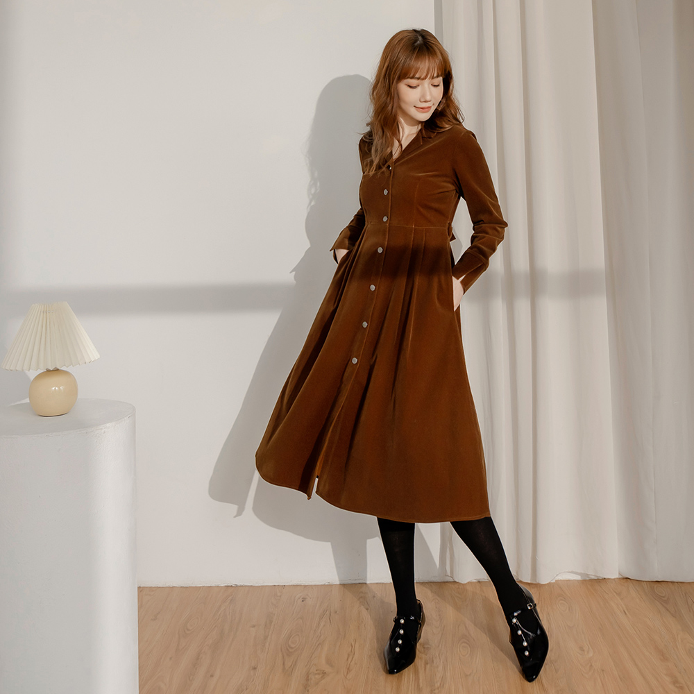 OB 燈芯絨西裝領排釦長連身裙(附腰帶) OBDA10259 FW24