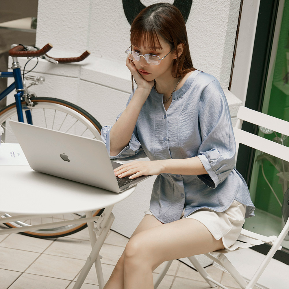 OB 抓皺光澤感開襟綁帶七分袖上衣 OBAB19990 SS25