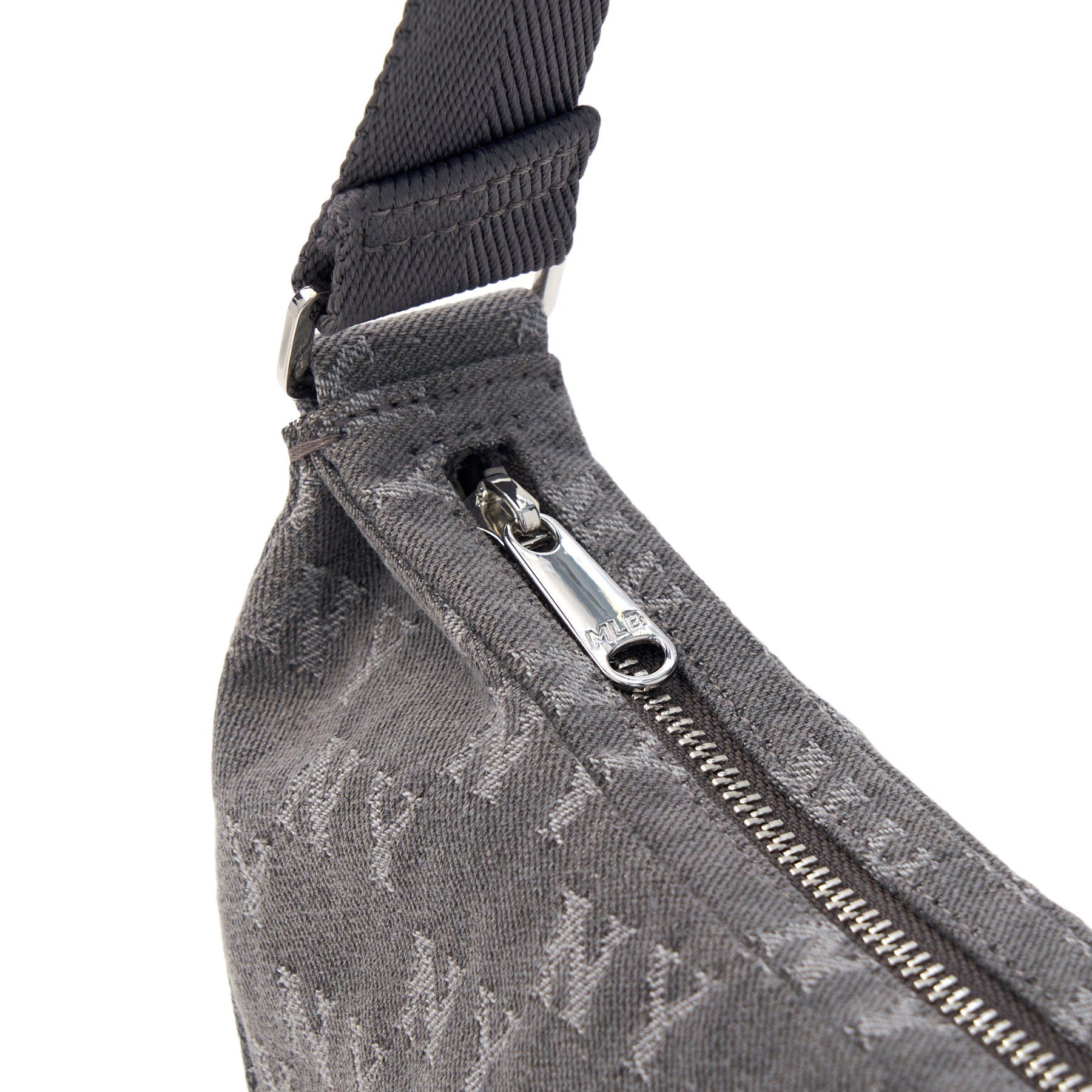 CLASSIC MONOGRAM DENIM JACQUARD HOBO BAG NEW YORK YANKEES
