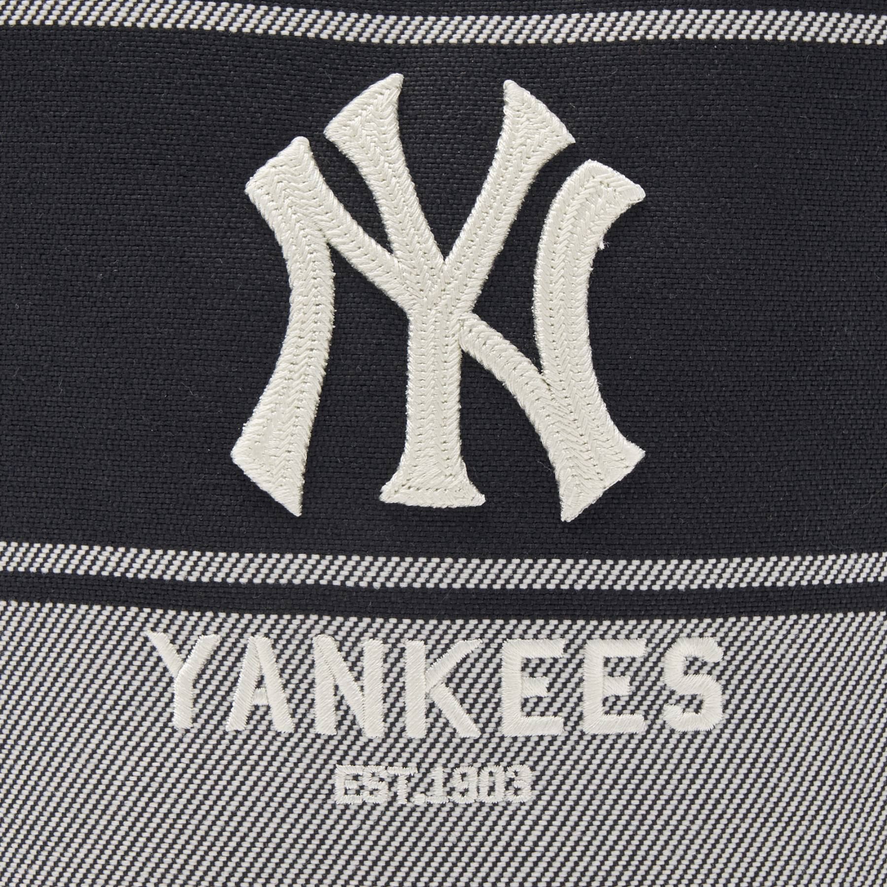 VARSITY LETTERING CANVAS BUCKET BAG NEW YORK YANKEES