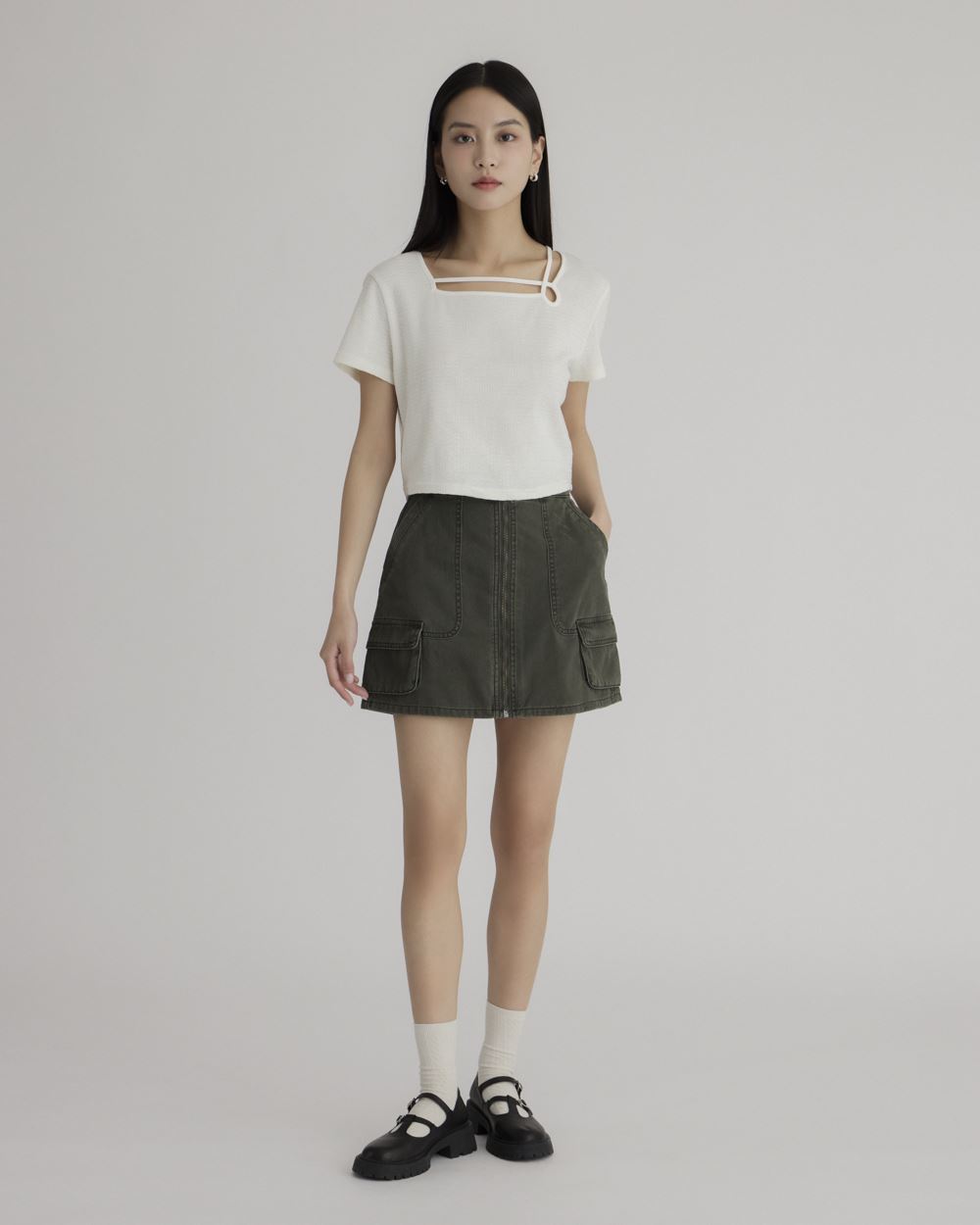 Cut-Out Cropped Top_1