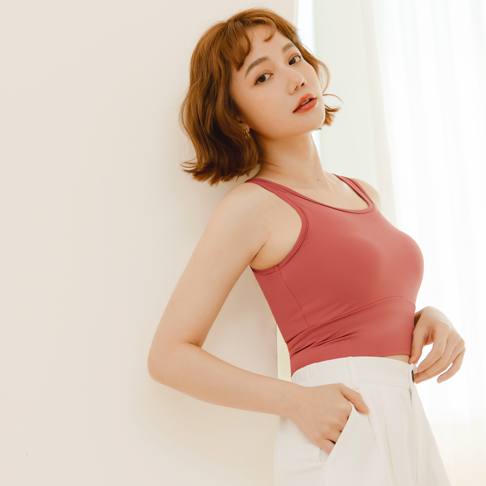 OB 涼感．冰牛奶絲U領纖腰BRA TOP OBAB18242 SS25