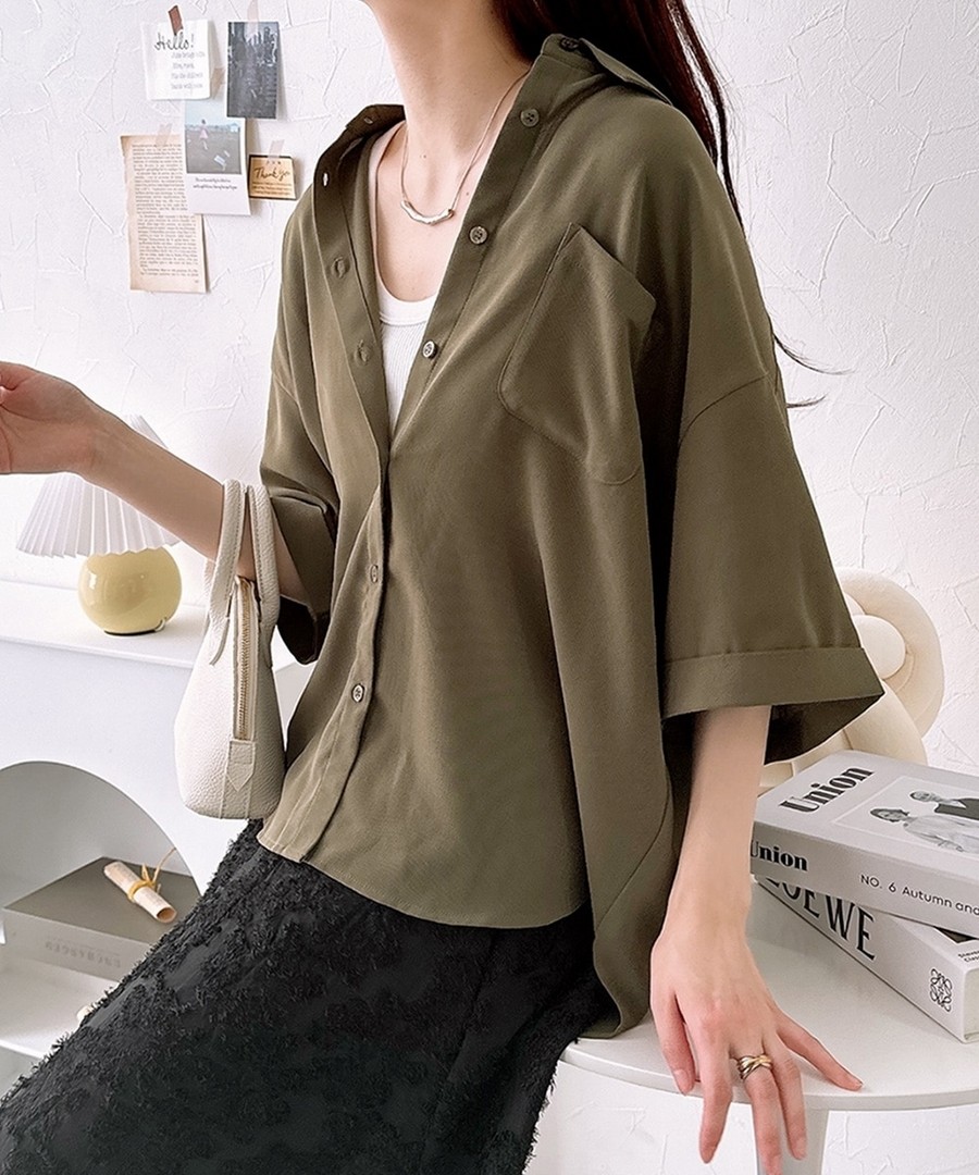 nissen 垂感面料胸前附口袋開領襯衫 (日本女裝及大尺碼適用) NSBKX1725B0006 SS25