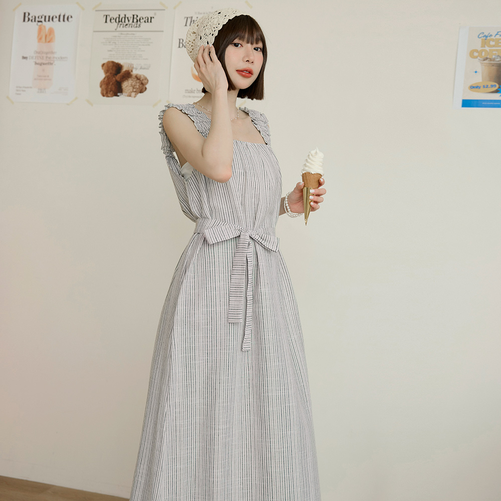 OB 細條紋鬆緊寬肩帶長連身裙(附腰帶) OBDA10494 SS25