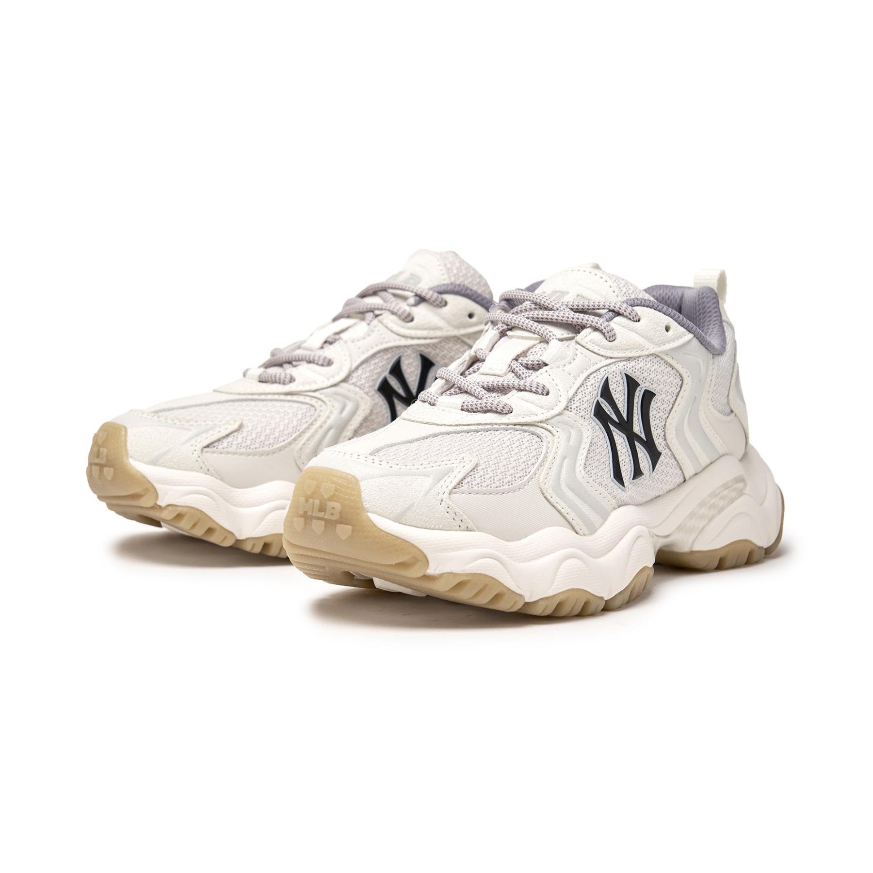 [MLB] Cargo Chunky /追跡付 MLB】 Cargo Chunky /追跡付 (MLB Korea/スニーカー) 3ASHW075N